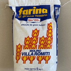 Farina di grano tenero 00 adatta per dolci e panificazione Villa Romiti - sacco kg.5
